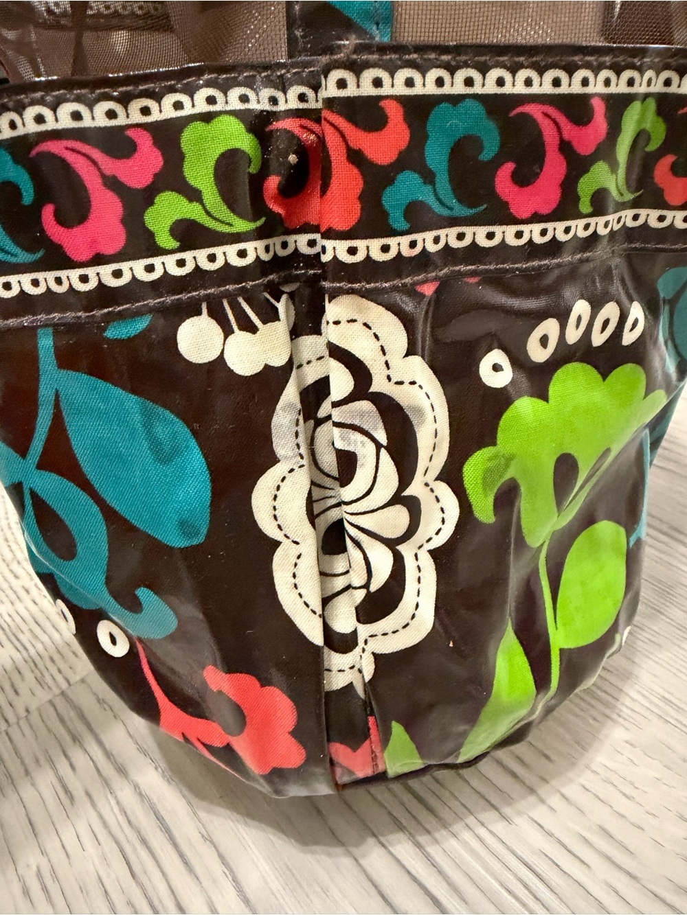 NEW Vera Bradley “Lola” Shower Caddy Mesh Freestanding Bottom Water Resistant - Picture 4 of 11